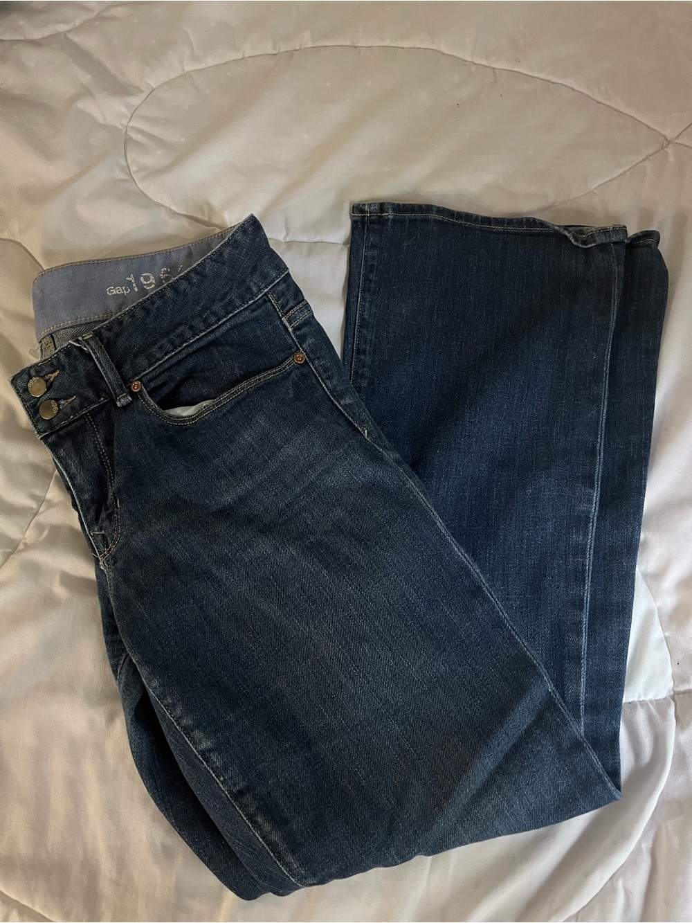 GAP Straight Leg Women's Jeans in Dark Blue Denim